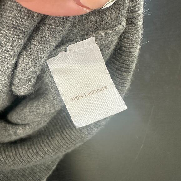 Caslon Sweater Women Medium 100% Cashmere Pullover Gray V Neck Casual Work - Picture 7 of 9